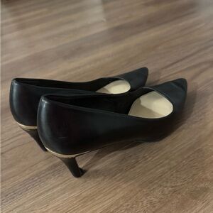 Liz Claiborne Black Heels